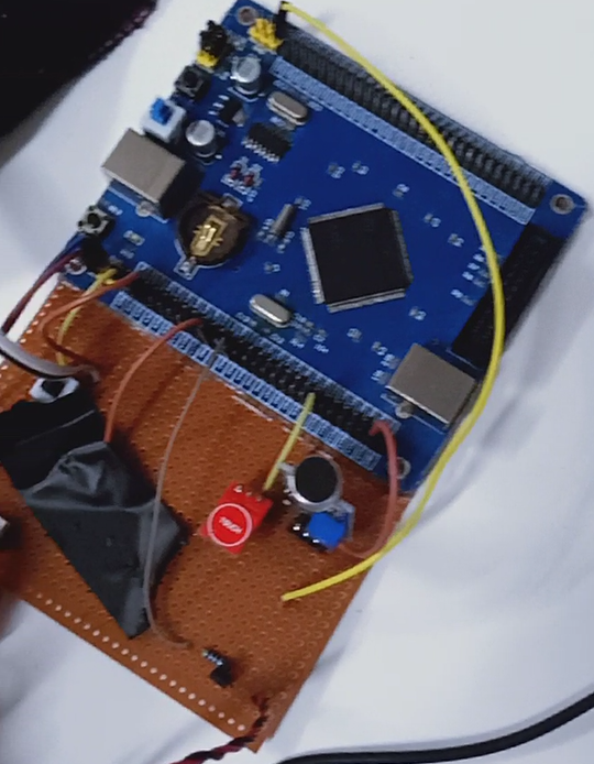 【E646】基于STM32的智能臺燈完整設(shè)計方案